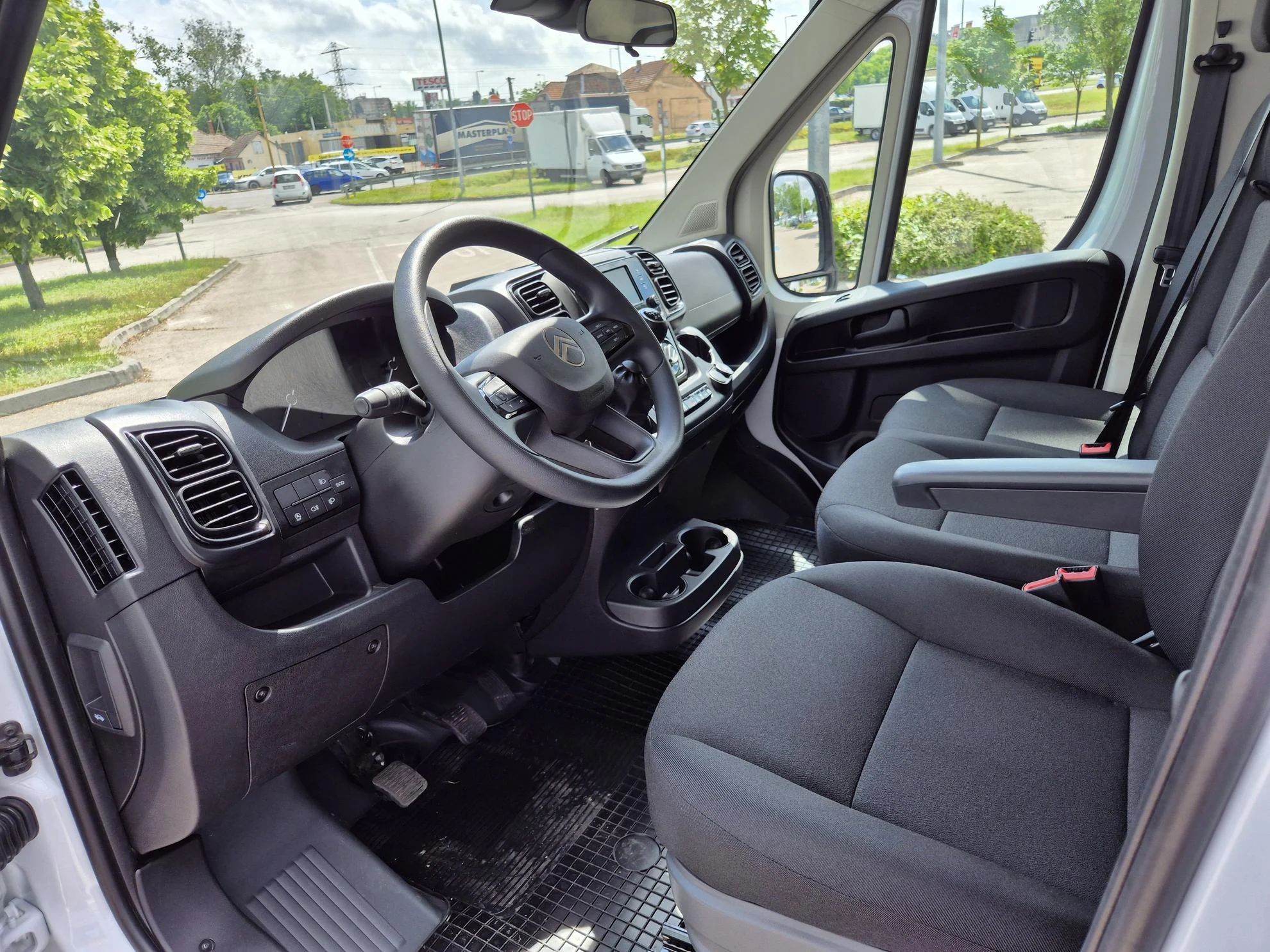 Citroen Jumper AOCL-427 - Green Autókölcsönző