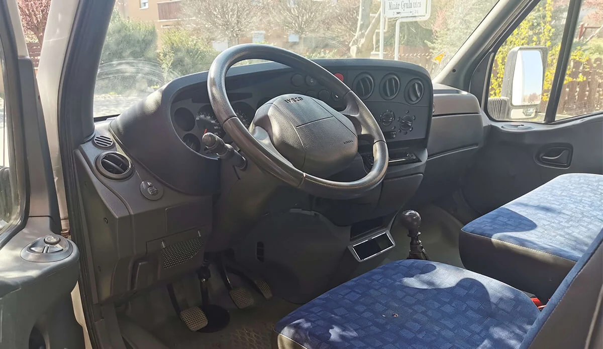 Iveco Daily SCV-406 - Green Autókölcsönző