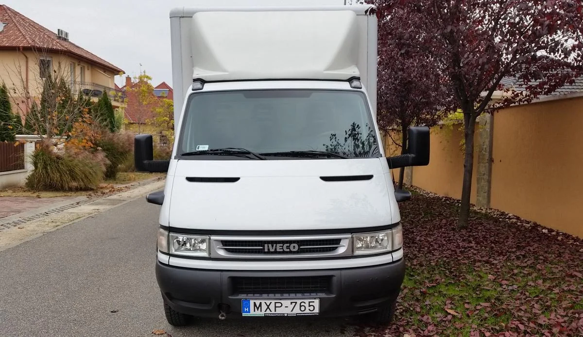 Iveco Daily MXP-765 - Green Autókölcsönző