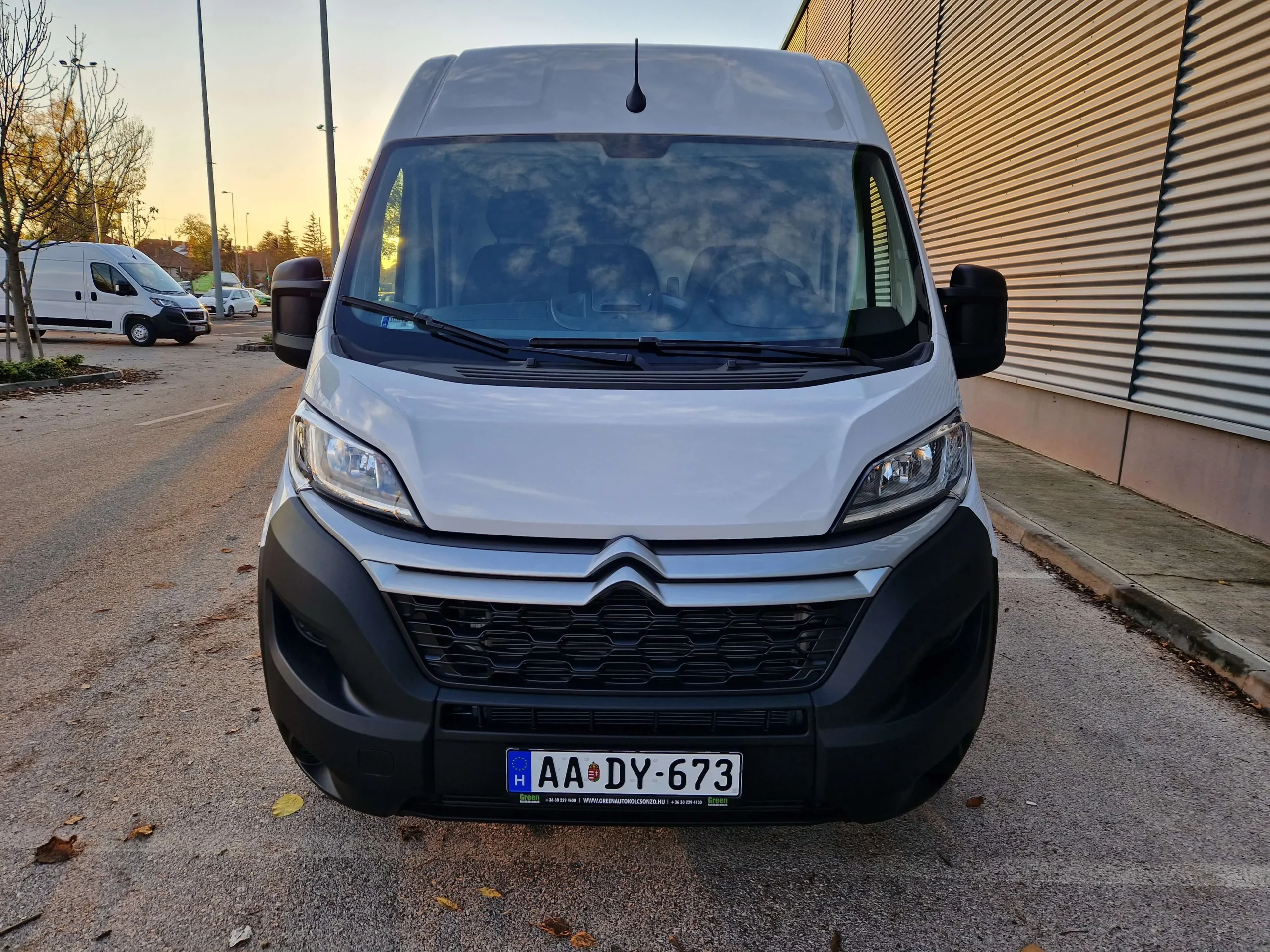 Citroen Jumper AADY-673 - Green Autókölcsönző
