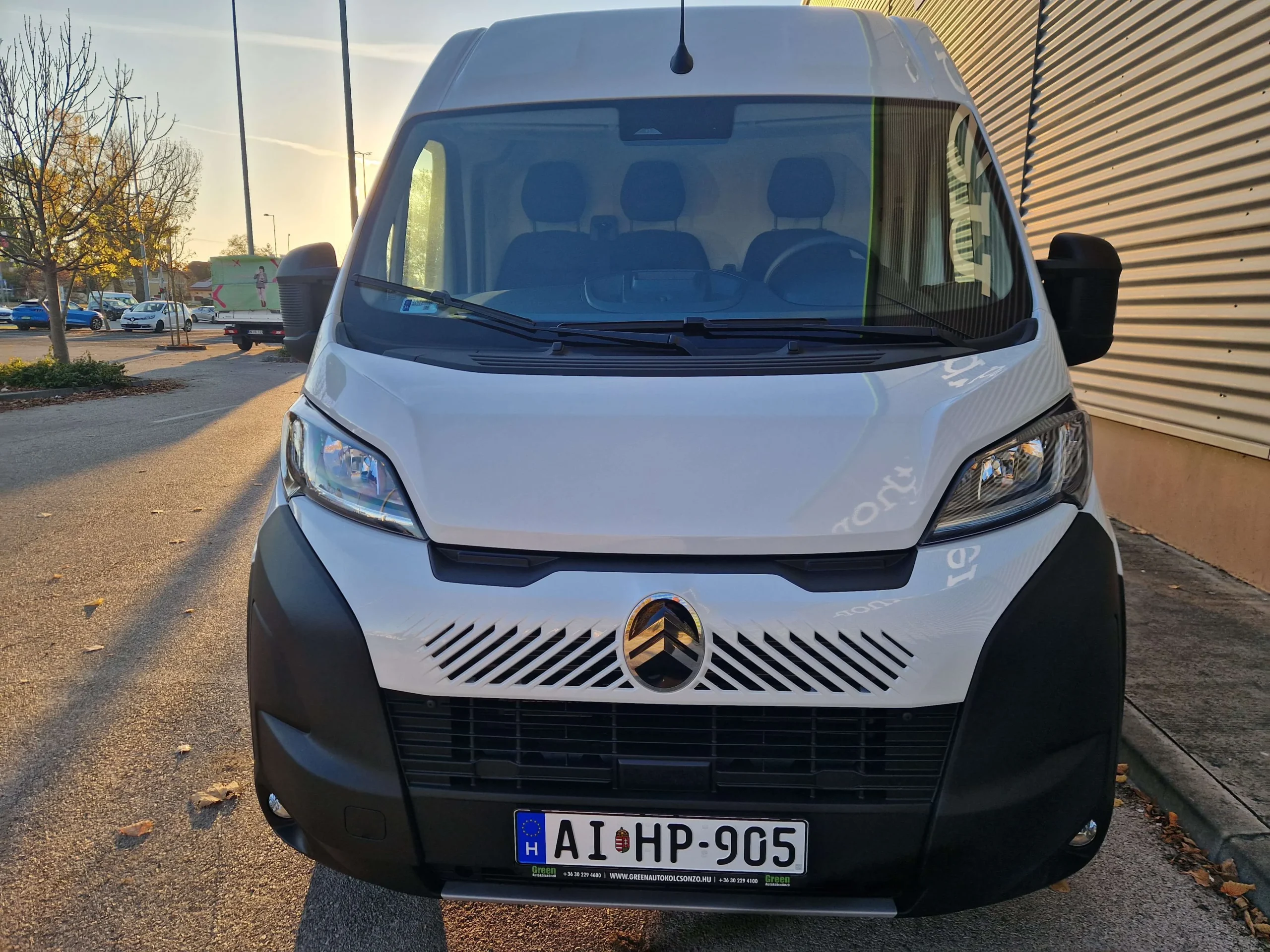 Citroen Jumper AIHP-905 - Green Autókölcsönző