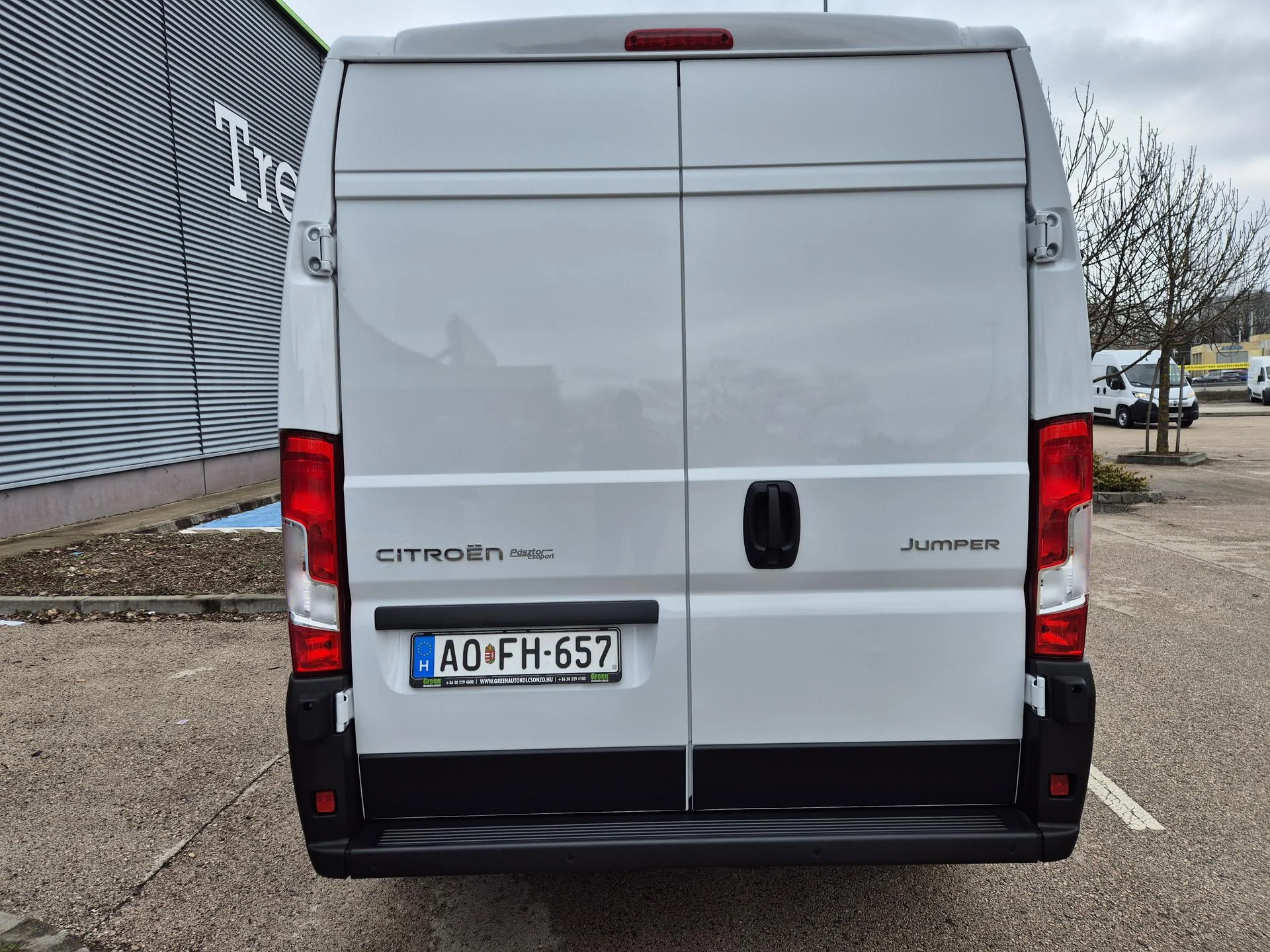Citroen Jumper L2H2 AOFH-657 - Green Autókölcsönző