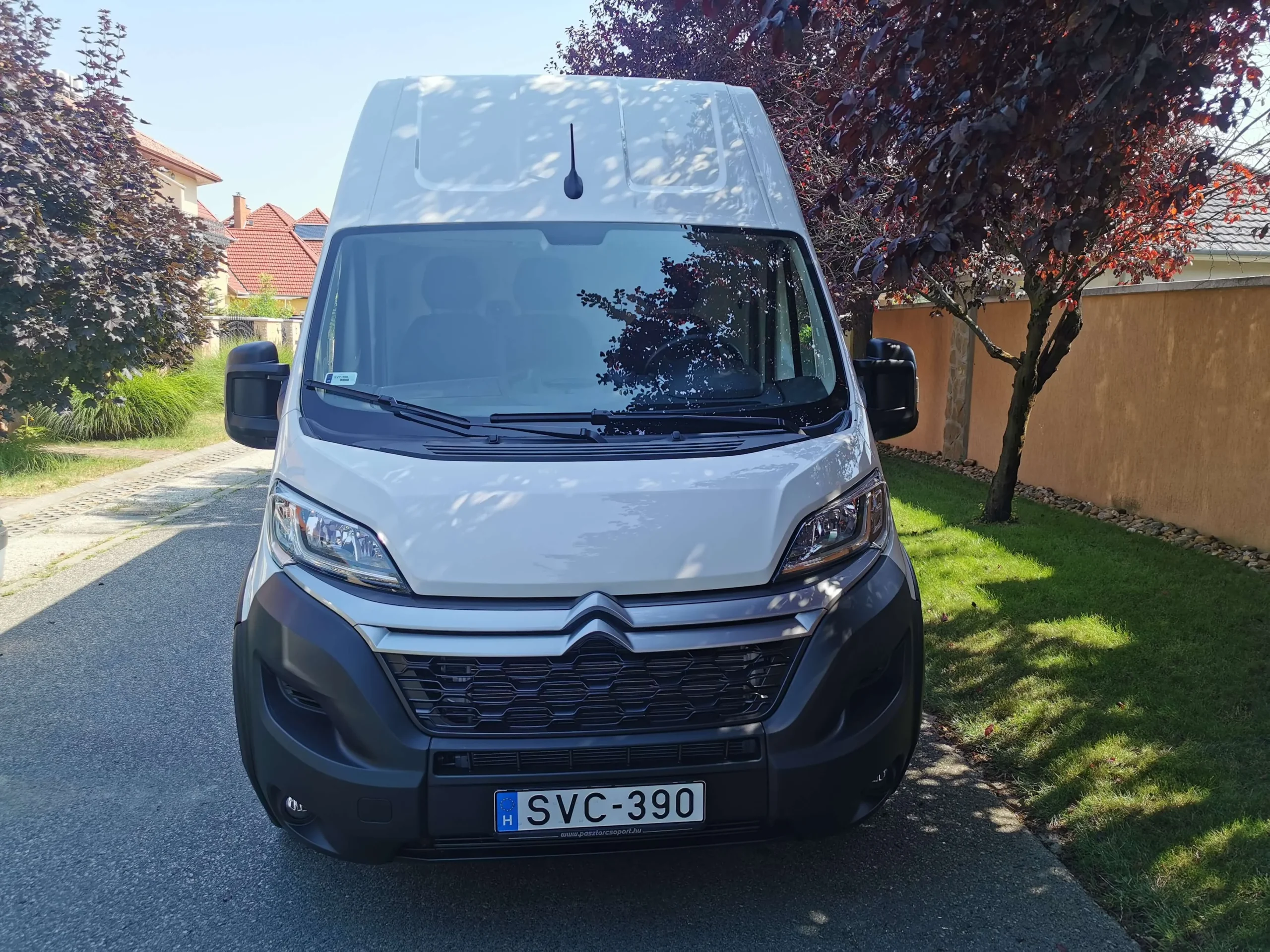 Citroen Jumper SVC-390 - Green Autókölcsönző
