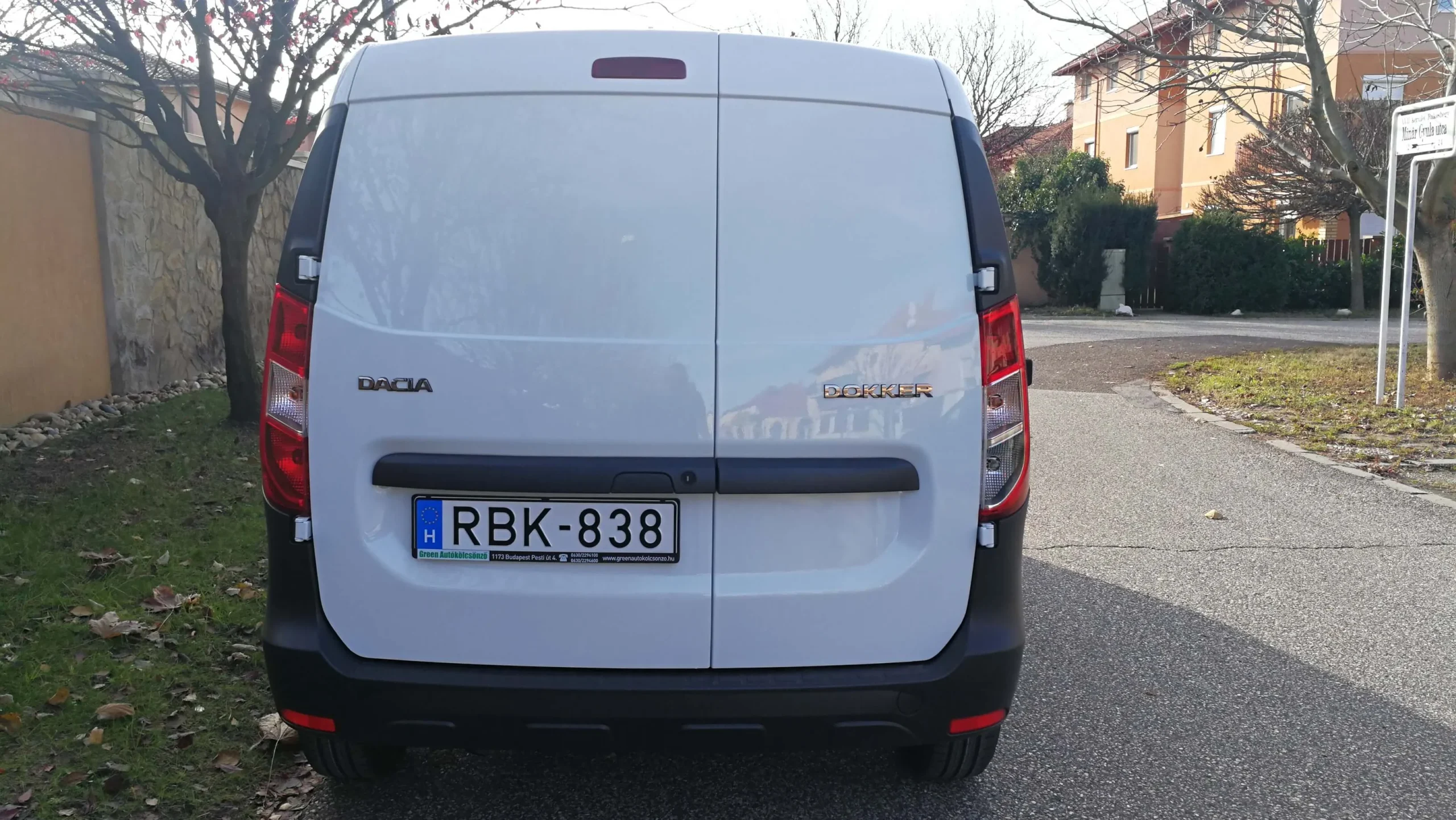 Dacia Dokker RBK-838 - Green Autókölcsönző