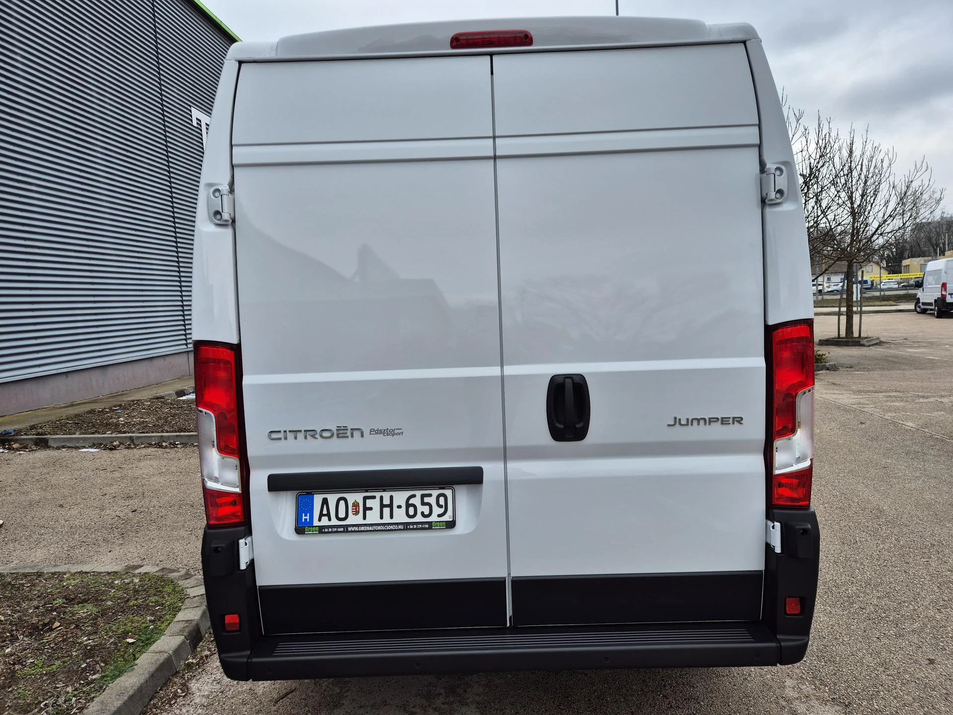 Citroen Jumper L2H2 AOFH-659 - Green Autókölcsönző