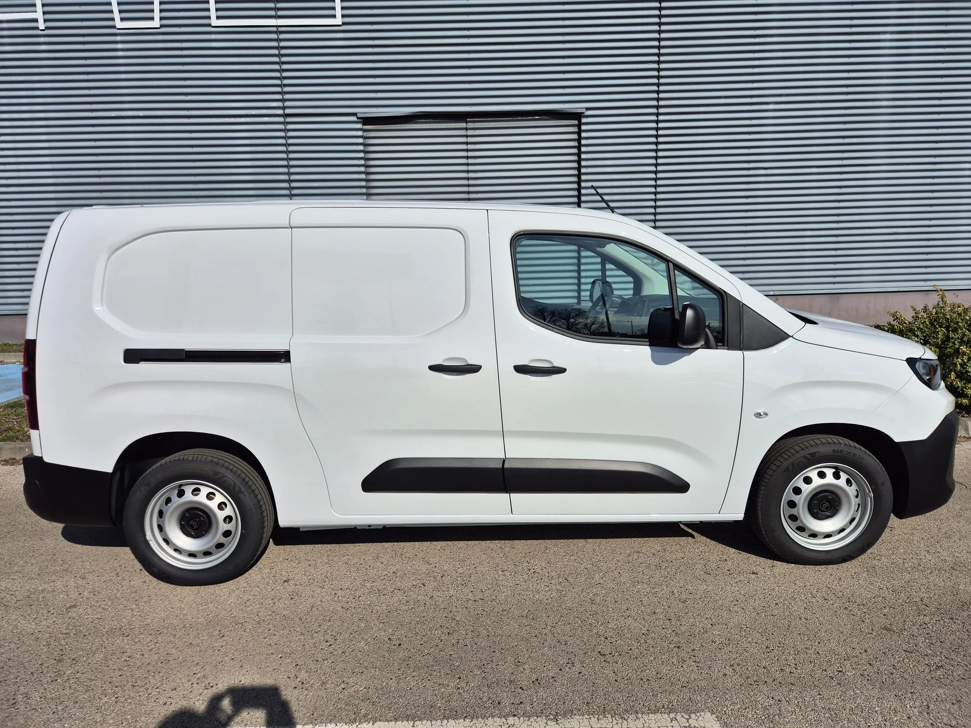 Citroen Berlingo AOLI-498 - Green Autókölcsönző