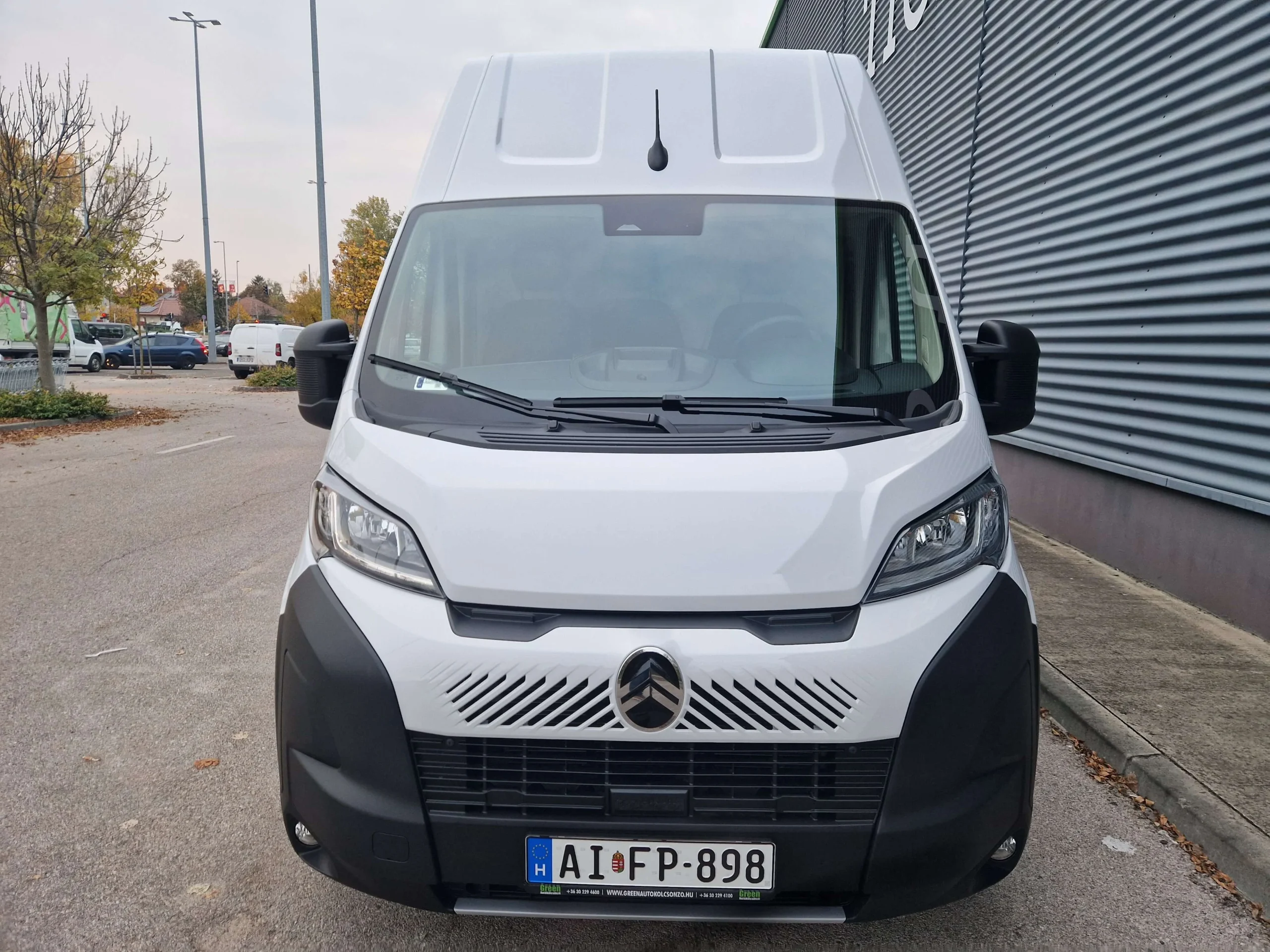 Citroen Jumper AIFP-898 - Green Autókölcsönző