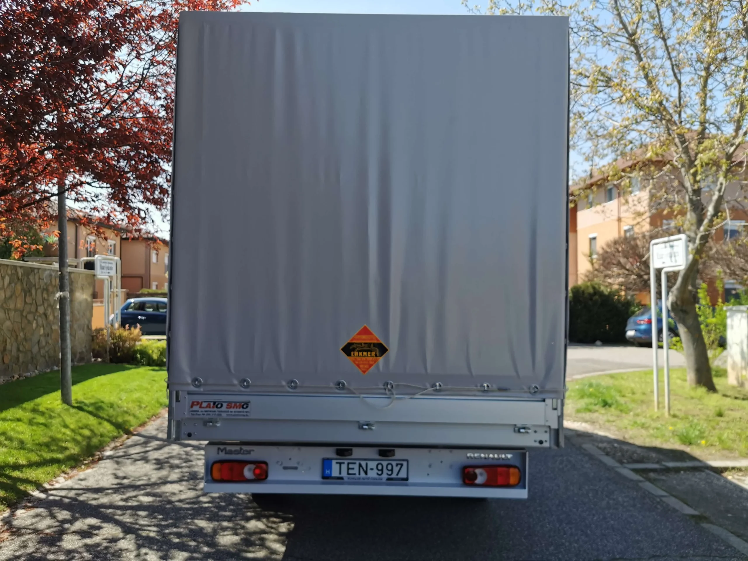 Renault Master Ponyvás TEN-997 - Green Autókölcsönző