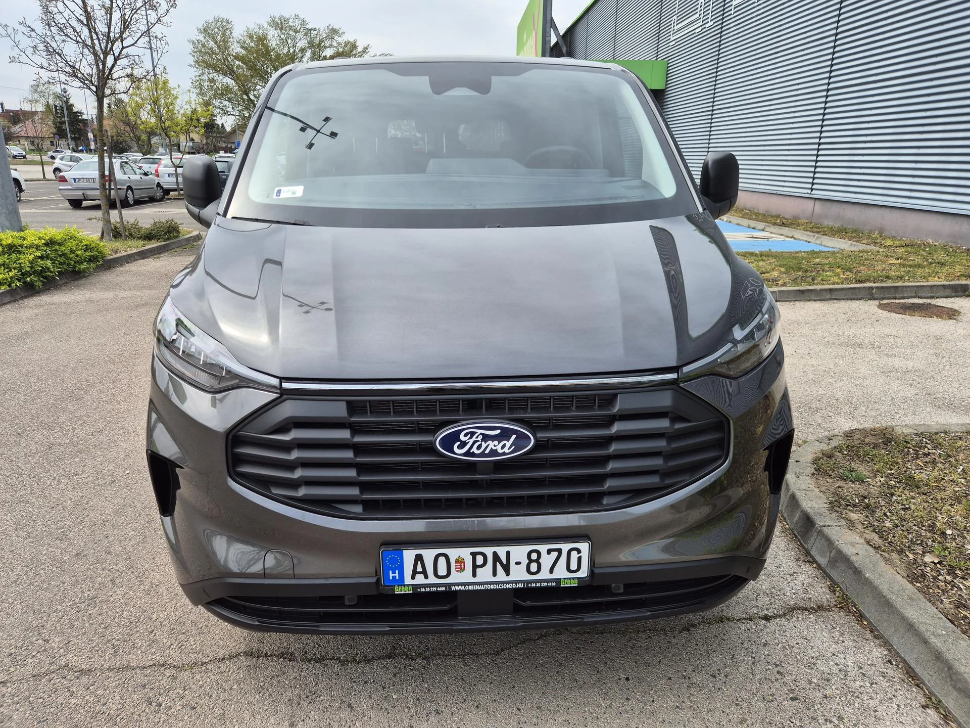 Ford Custom 2026 AOPN-870 - Green Autókölcsönző